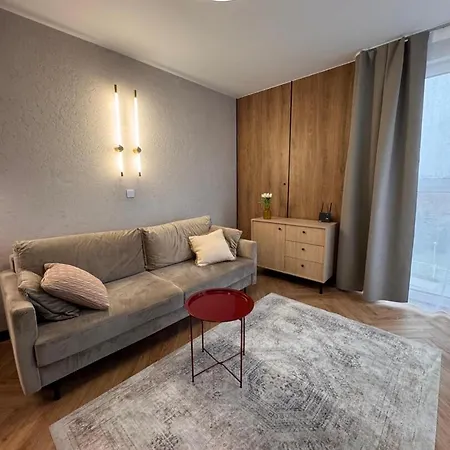 Apartamentysnu, Przy Bulwarach 38 *